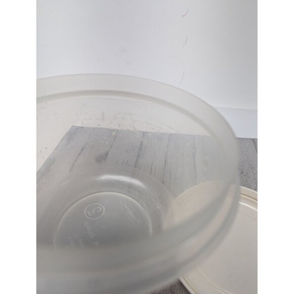 Vintage Rubbermaid Servin Saver #2 Round 4 Cup Food Container Almond Lid - 3 - Picture 10 of 13